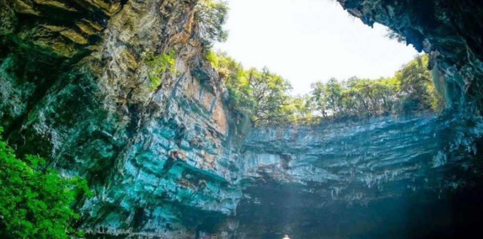 Phong Nha National Cave Tour - Phong Nha - Quang Binh - Vietnam