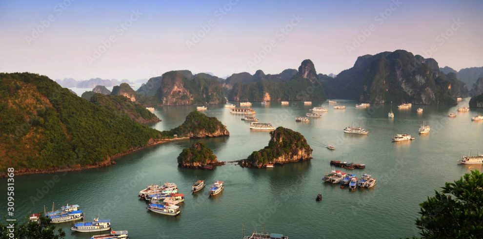 Islands - Halong Bay - Quang Ninh - Vietnam