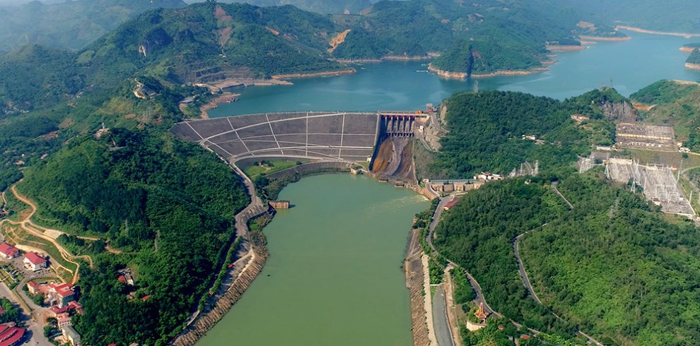 Da River Reservoir - Hoa Binh - Vietnam