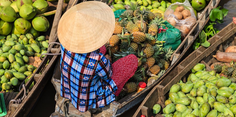 Cai Be Floating Market - Cai Be - Mekong Delta - Vietnam