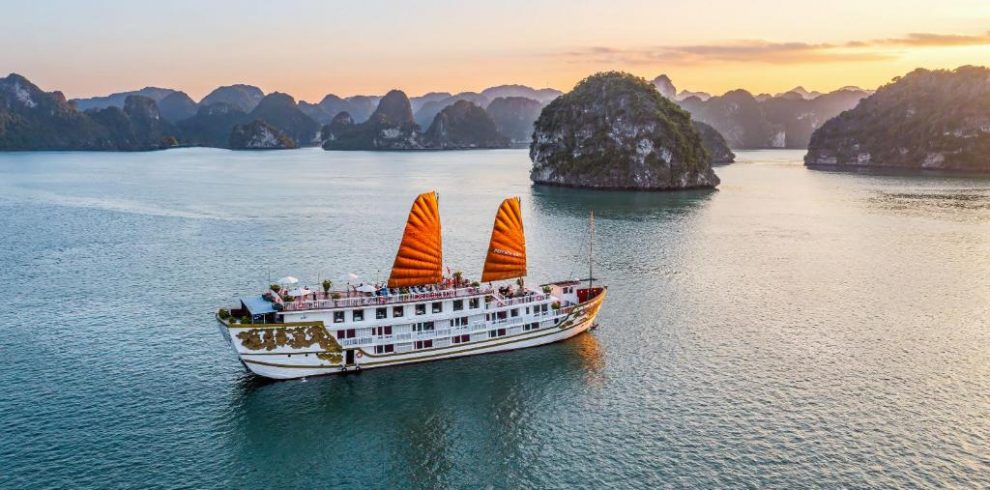 Sail Island - Halong Bay - Quang Ninh - Vietnam