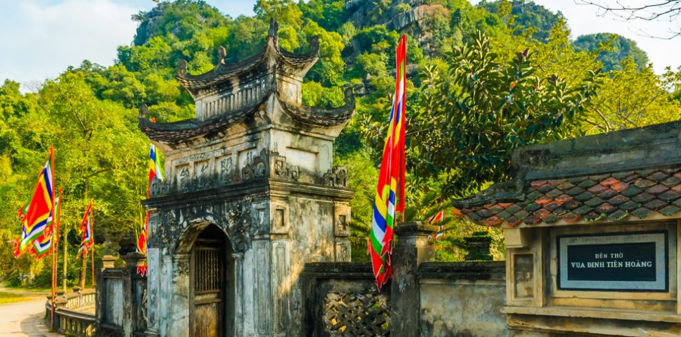 Le King Temple - Hoa Lu Ancient Citadel - Ninh Binh - Vietnam