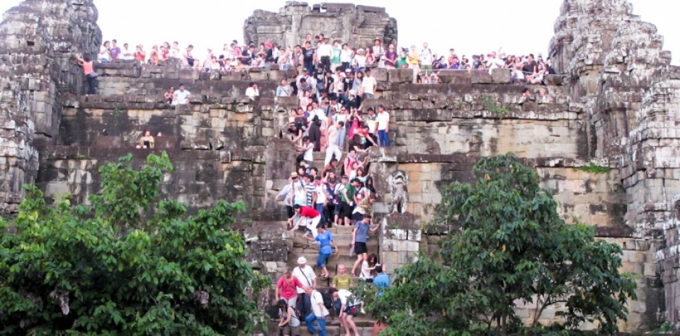 Bakheng Hill - Siem Reap - Cambodia