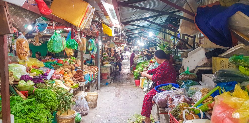 Chau Long Market - Hanoi - Vietnam