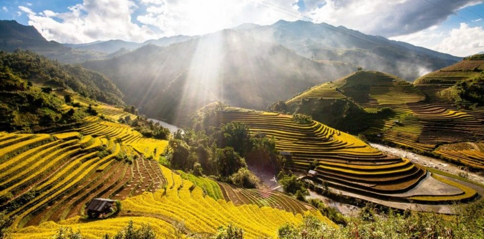 Mount Ma Yen - Hoa Lu - Ninh Binh - Vietnam