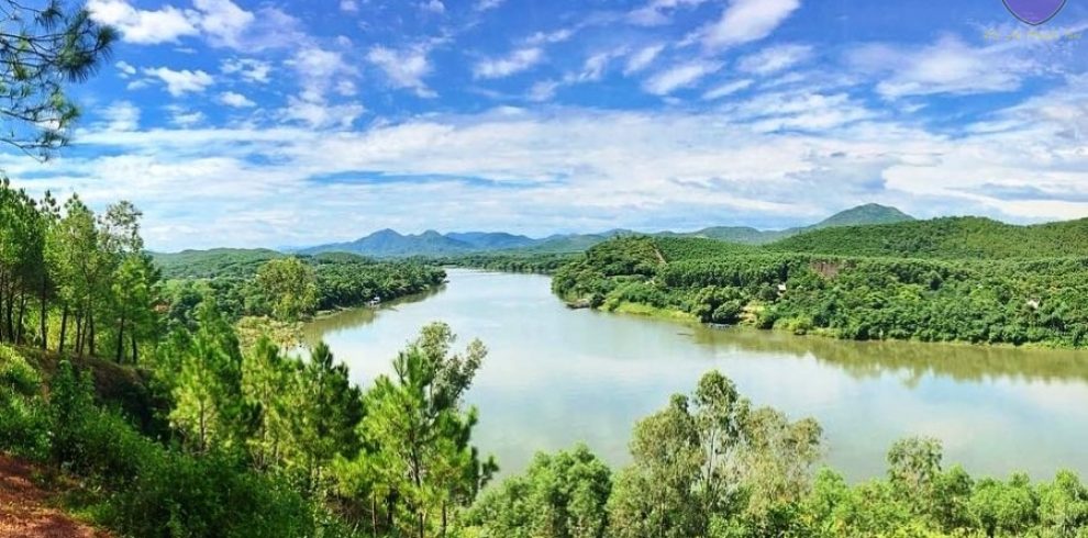 Vong Canh Hill - Hue - Vietnam