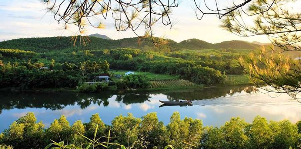 Vong Canh Hill - Hue - Vietnam