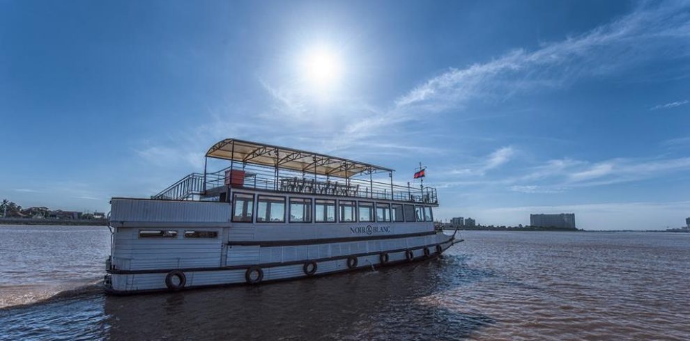 Sunset Cruise - Phnom Penh - Cambodia