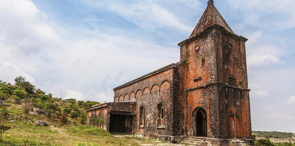 Bokor Mountain - Preah Monivong National Park - Cambodia