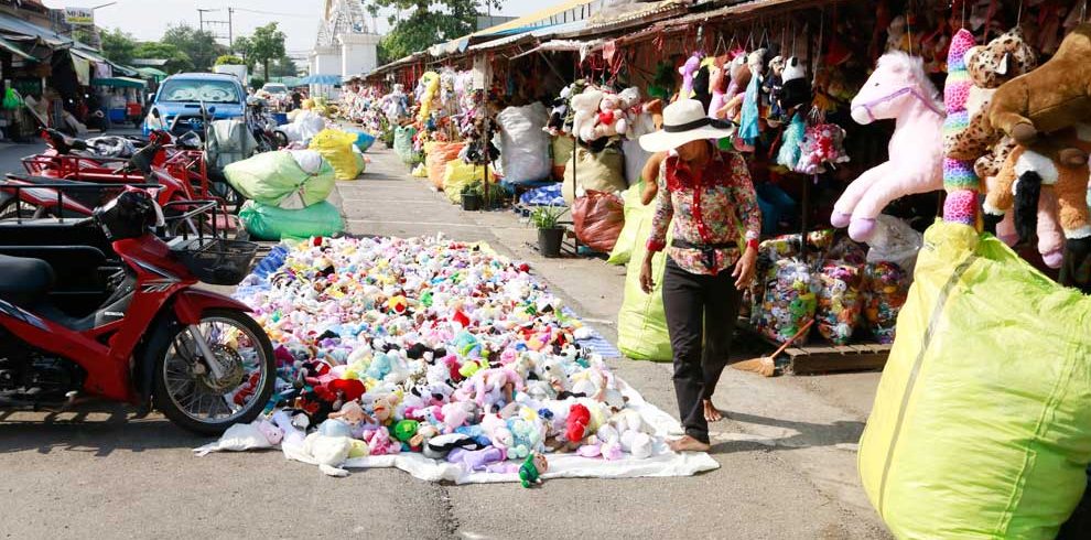 Rong Kluea Border Market - Cambodia