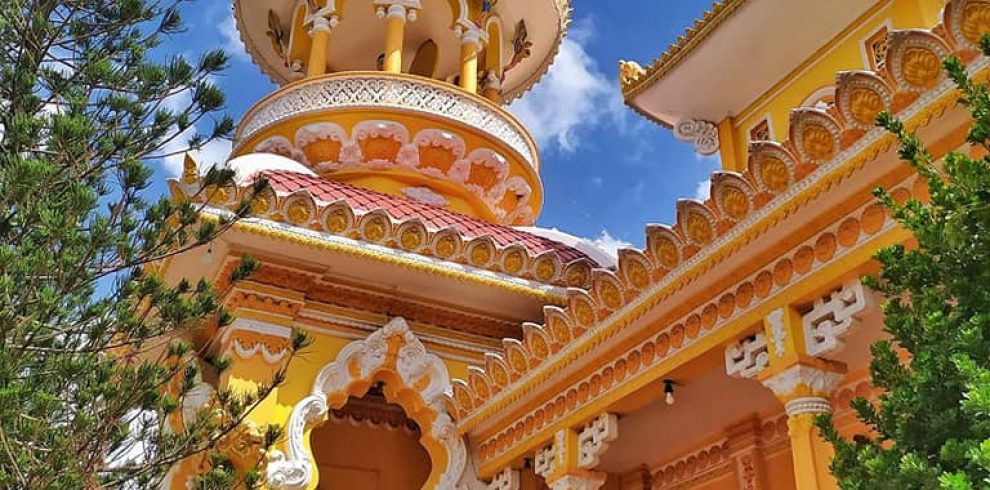 Cave Pagoda - Chau Doc - An Giang - Vietnam