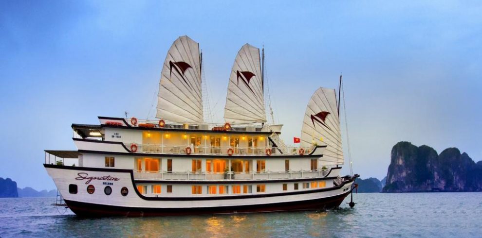 Signature Cruise - Halong Bay - Quang Ninh - Vietnam