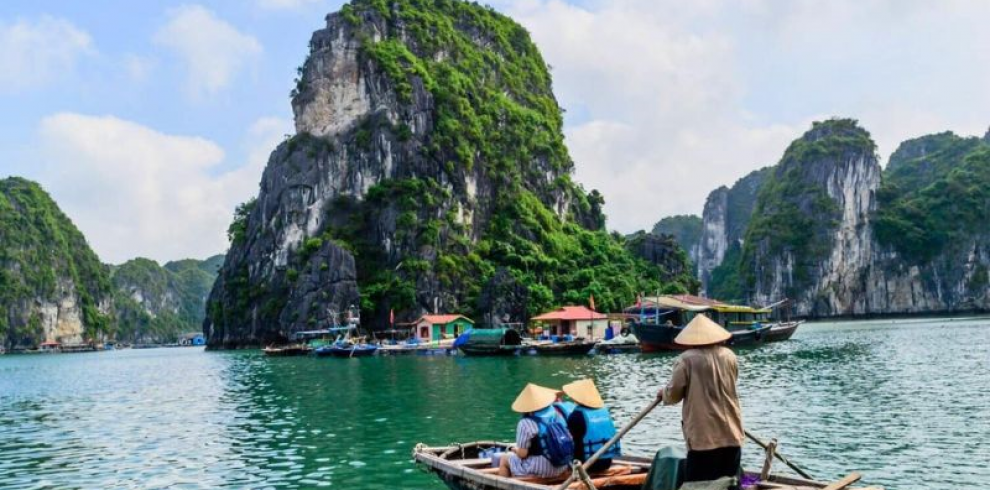 Cua Van Fishing Village - Halong Bay - Quang Ninh - Vietnam