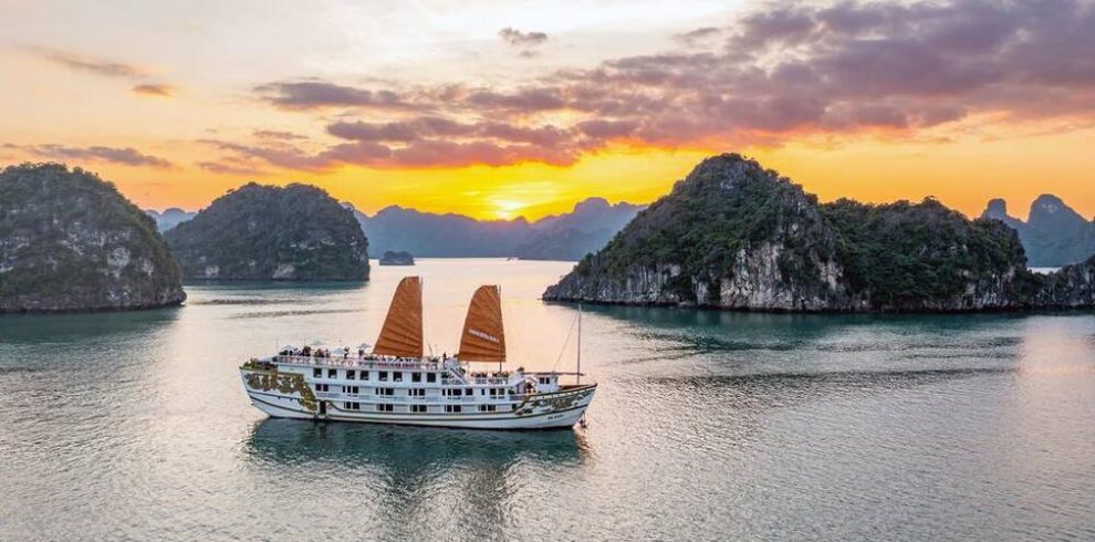 Soi Sim Island - Halong Bay - Quang Ninh - Vietnam