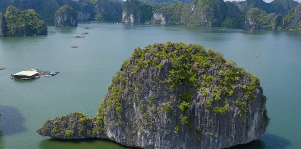 Turtle Islet - Halong Bay - Quang Ninh - Vietnam