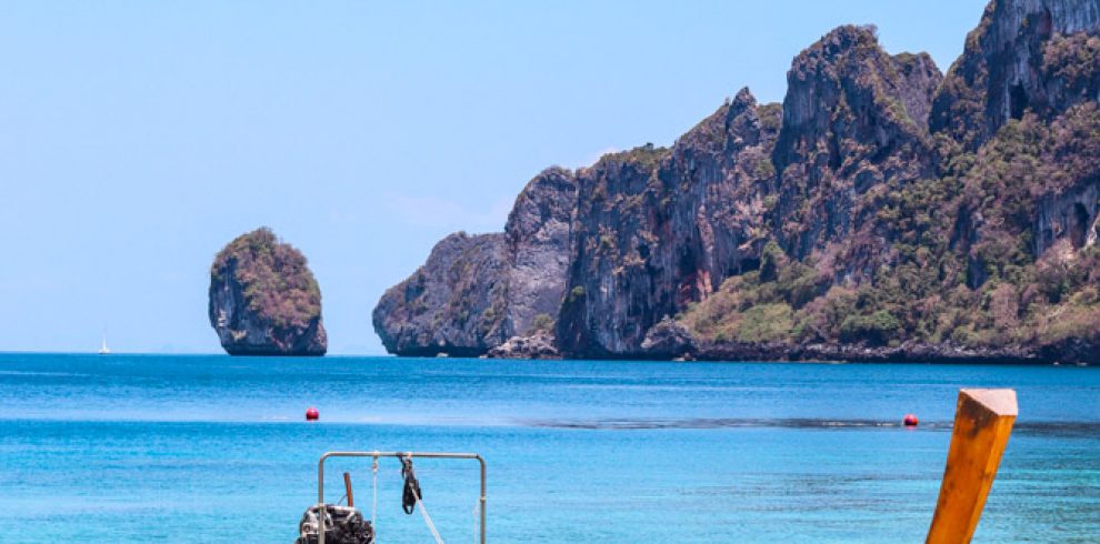 Monkey Beach - Phi Phi Don - Krabi - Thailand