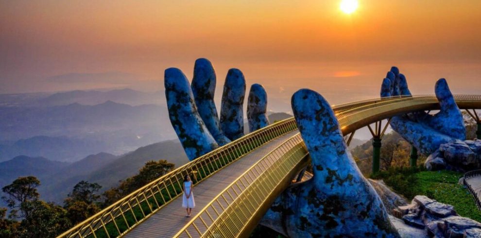 Golden Bridge - Ba Na Hills - Da Nang - Vietnam