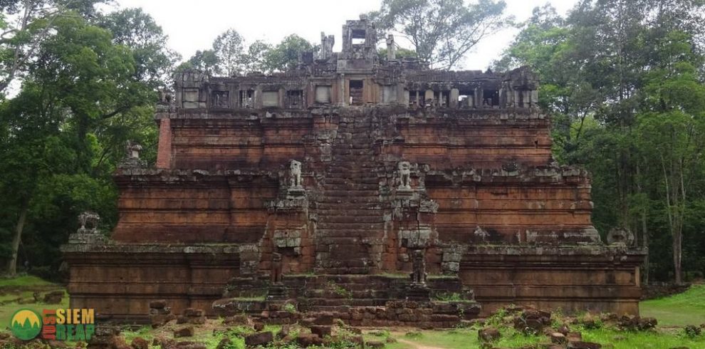 Phimeanakas - Royal Enclosure - Angkor Thom - Siem Reap - Cambodia