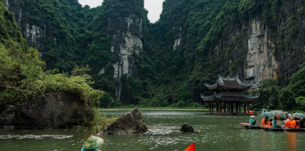 Suoi Tien Temple - Trang An Grottoes - Ninh Binh - Vietnam